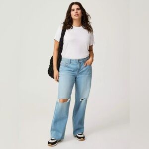 **Brand New** Torrid Distressed Light Wash Boyfriend Wide Leg Jeans – Size 20